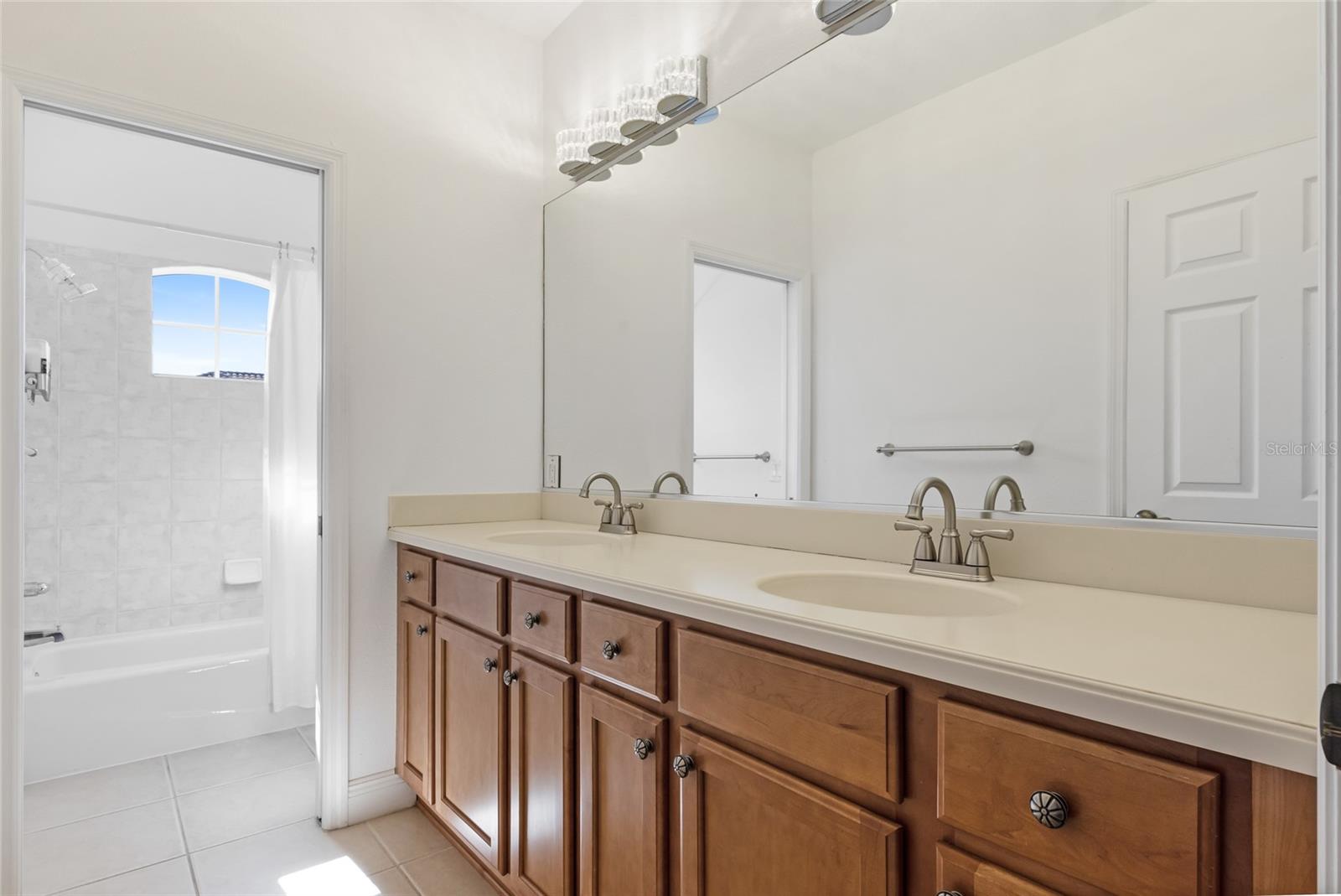 8368 MIRAMAR WAY #21, LAKEWOOD RANCH, FL, 34202