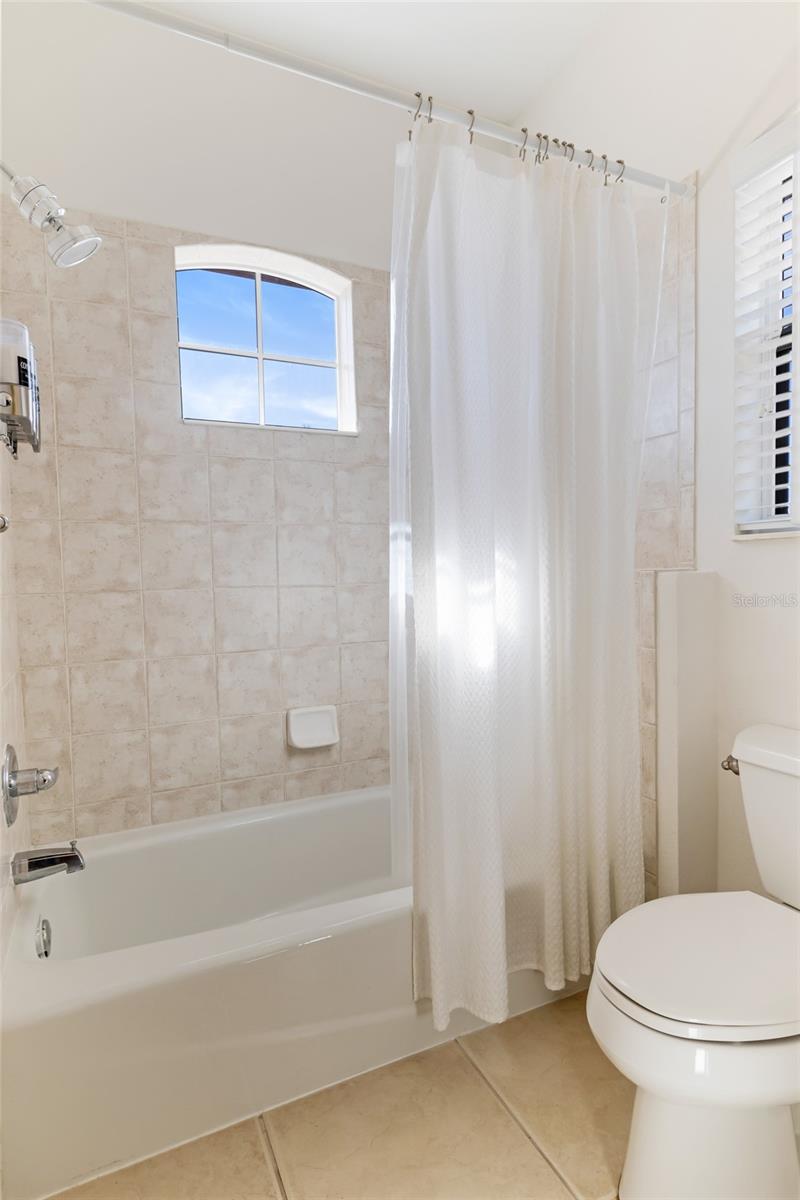 8368 MIRAMAR WAY #21, LAKEWOOD RANCH, FL, 34202