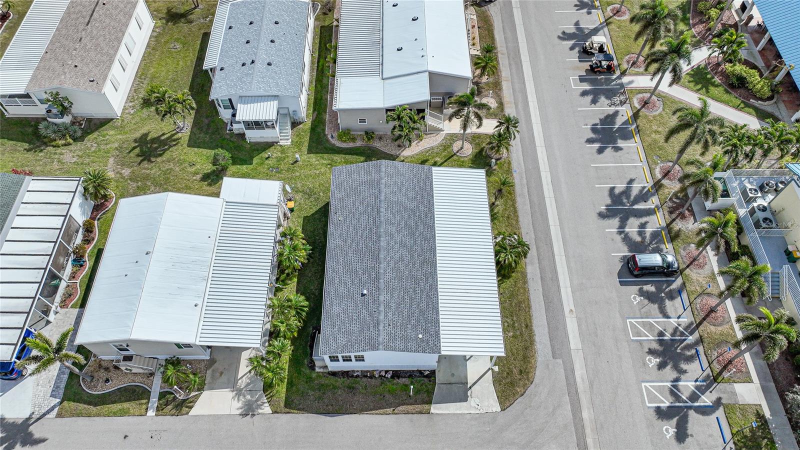 2 HOLLAND DR, PUNTA GORDA, FL, 33950