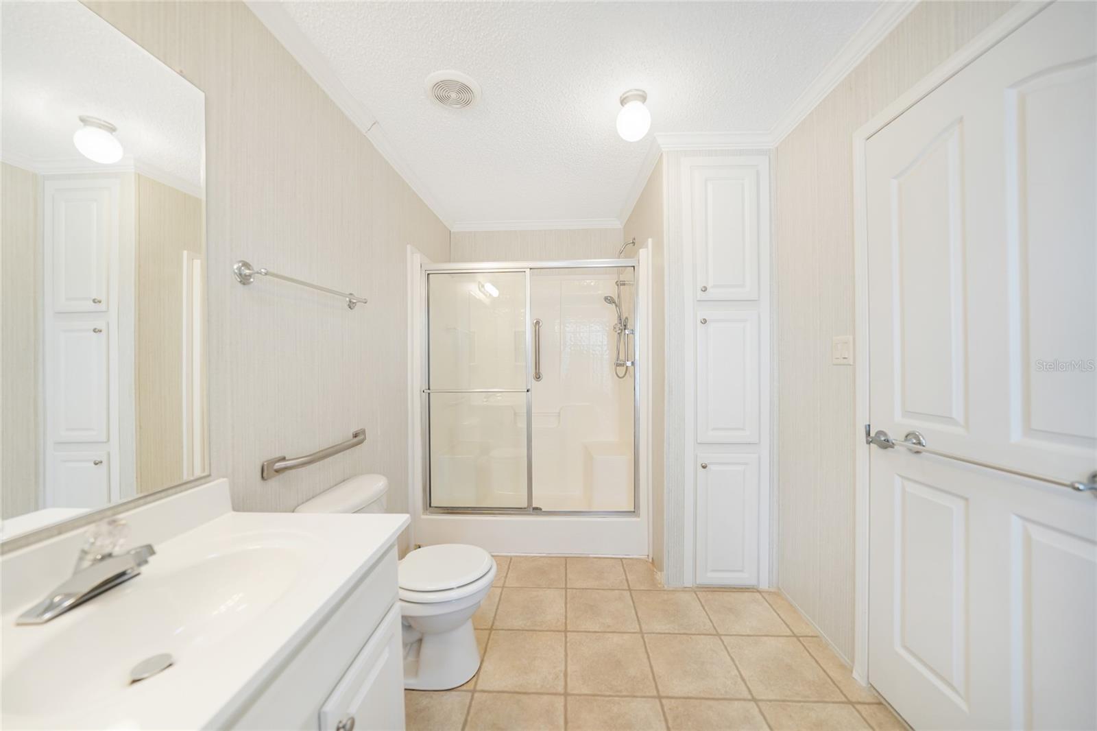 2 HOLLAND DR, PUNTA GORDA, FL, 33950