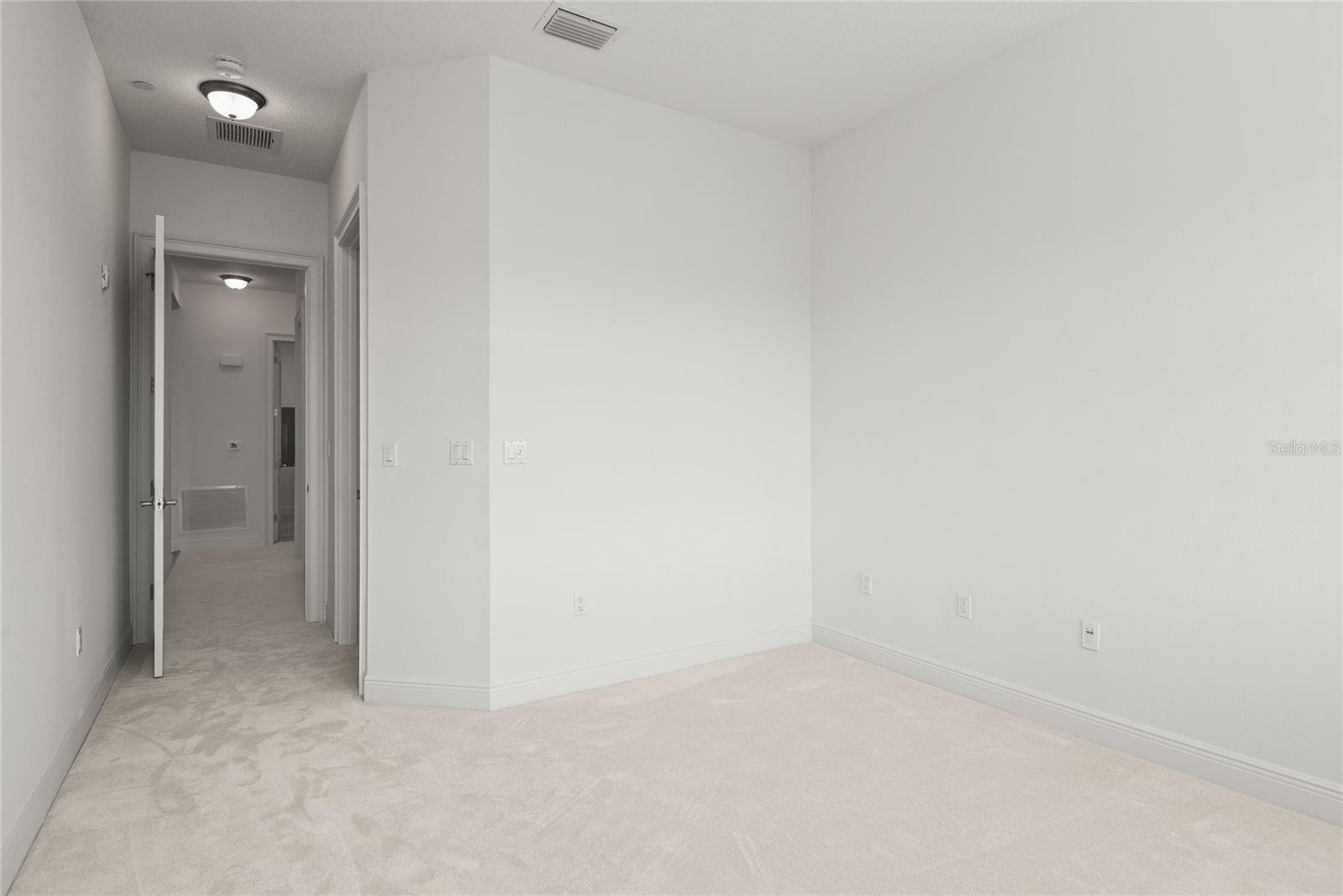 100 S VIRGINIA AVE #401, WINTER PARK, FL, 32789