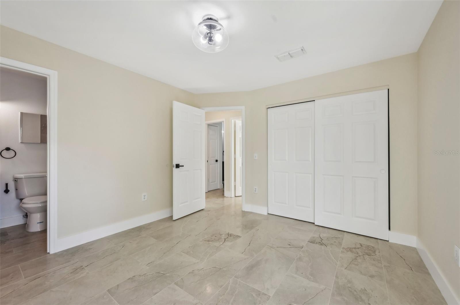 2077 5TH ST, SARASOTA, FL, 34237