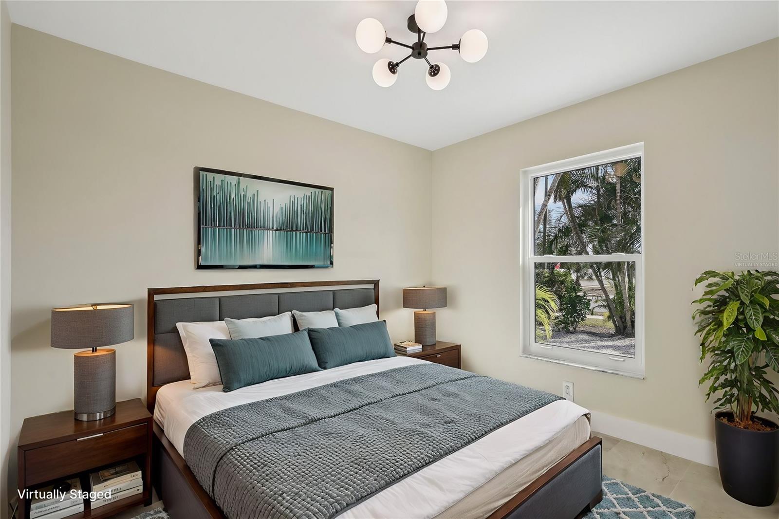 2077 5TH ST, SARASOTA, FL, 34237