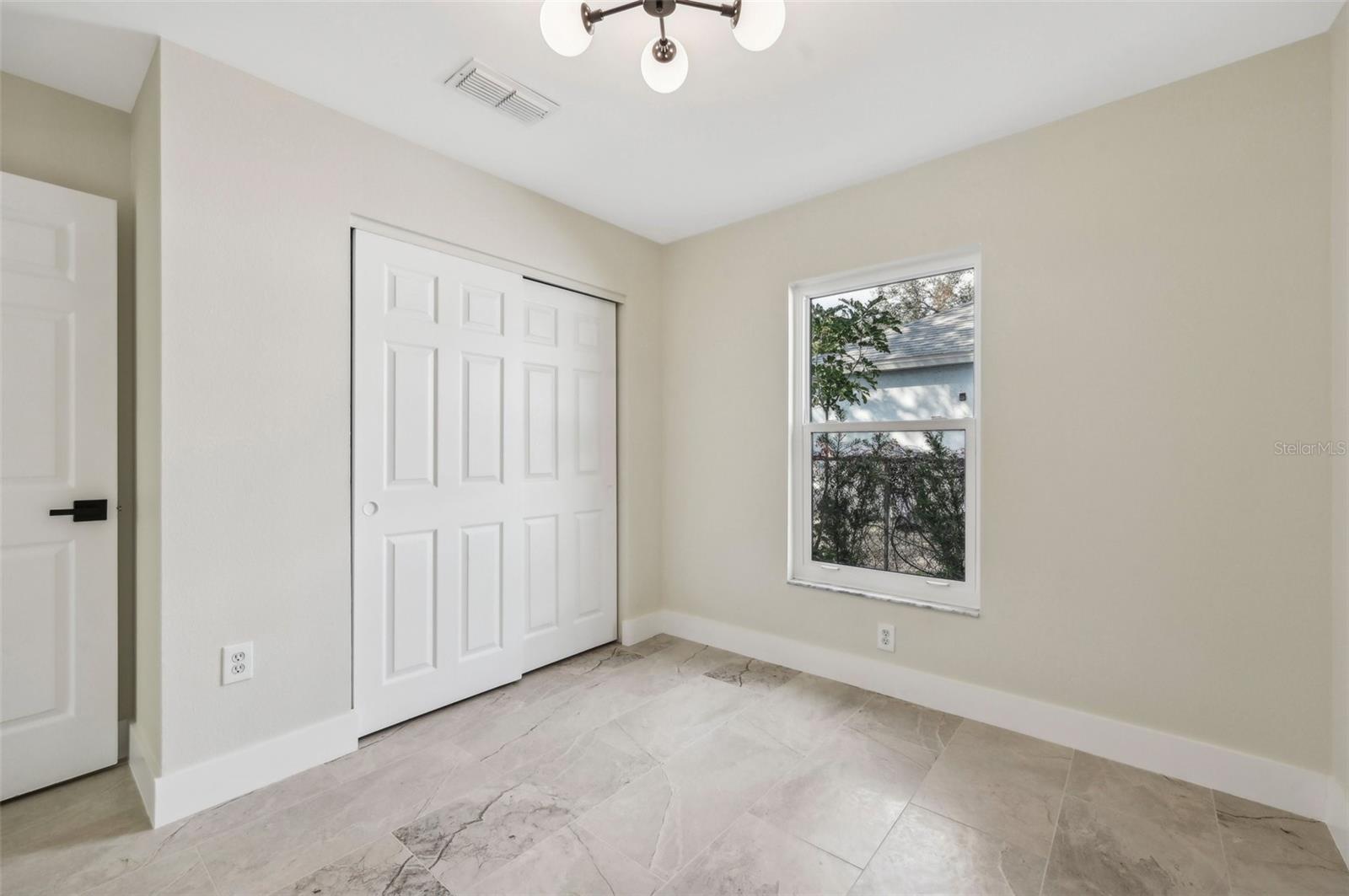 2077 5TH ST, SARASOTA, FL, 34237