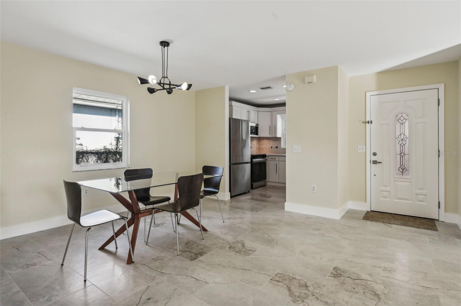 2077 5TH ST, SARASOTA, FL, 34237