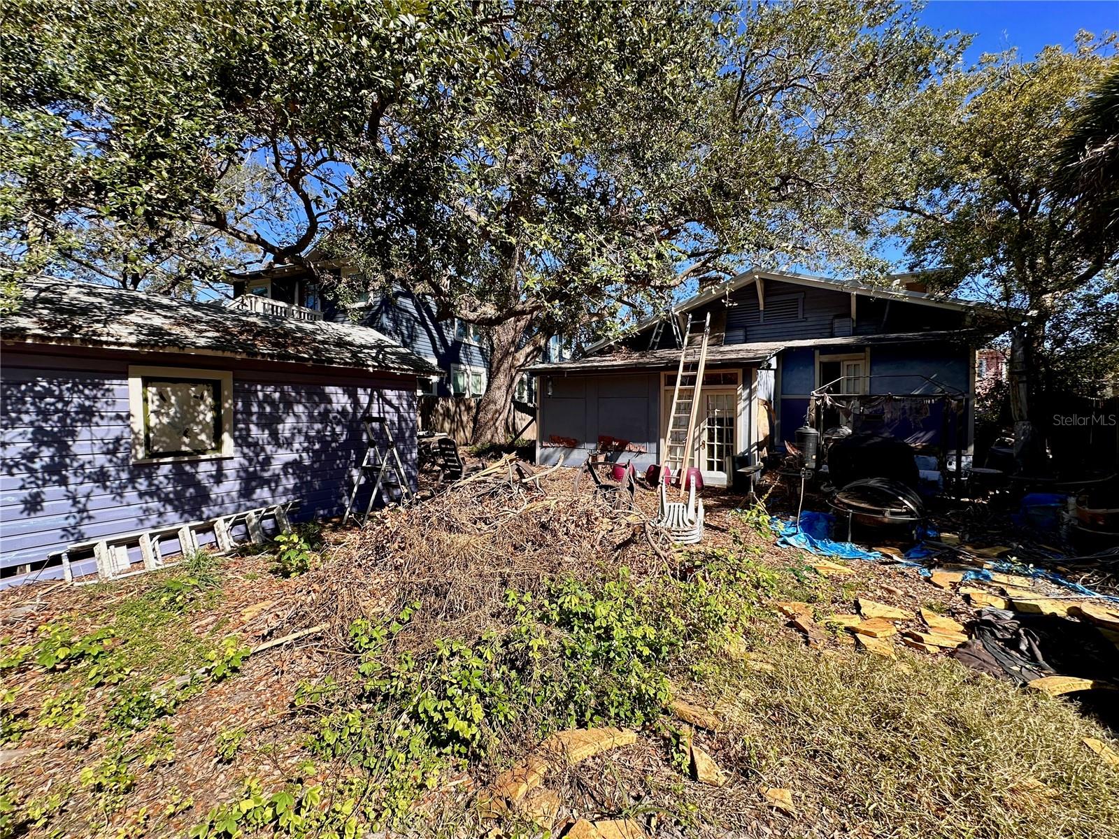 1203 S GUNBY AVE, TAMPA, FL, 33606