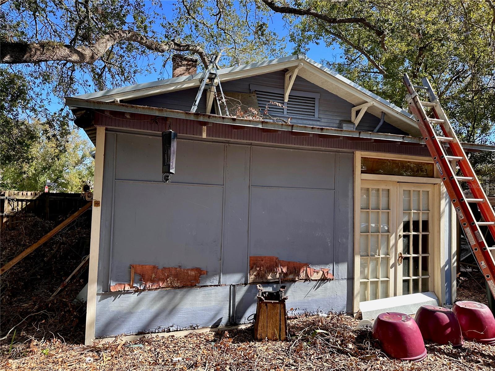 1203 S GUNBY AVE, TAMPA, FL, 33606