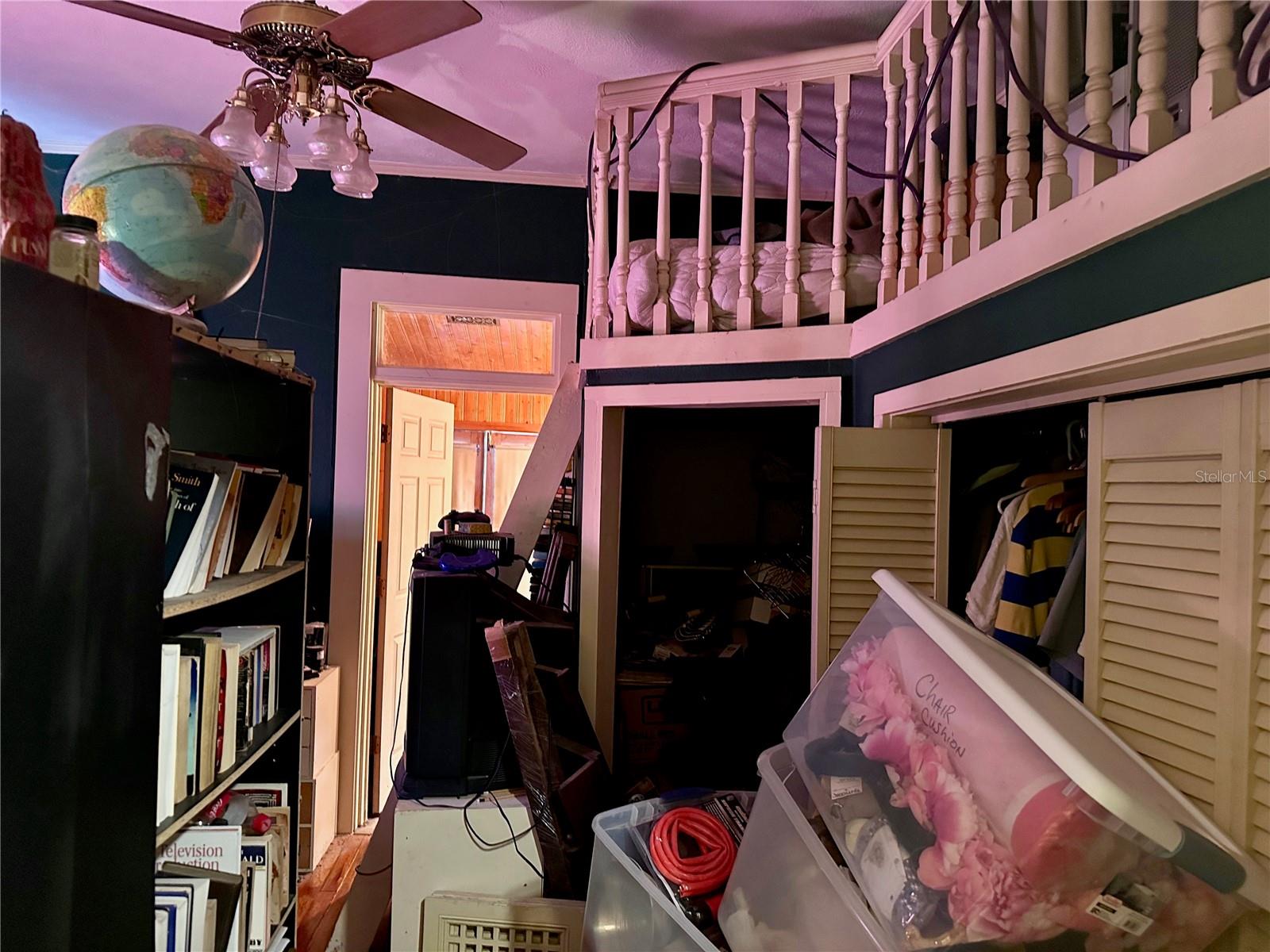 1203 S GUNBY AVE, TAMPA, FL, 33606