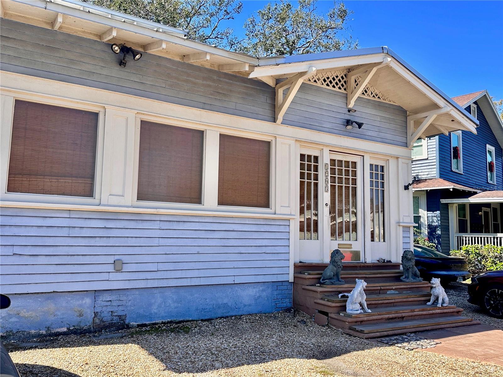 1203 S GUNBY AVE, TAMPA, FL, 33606