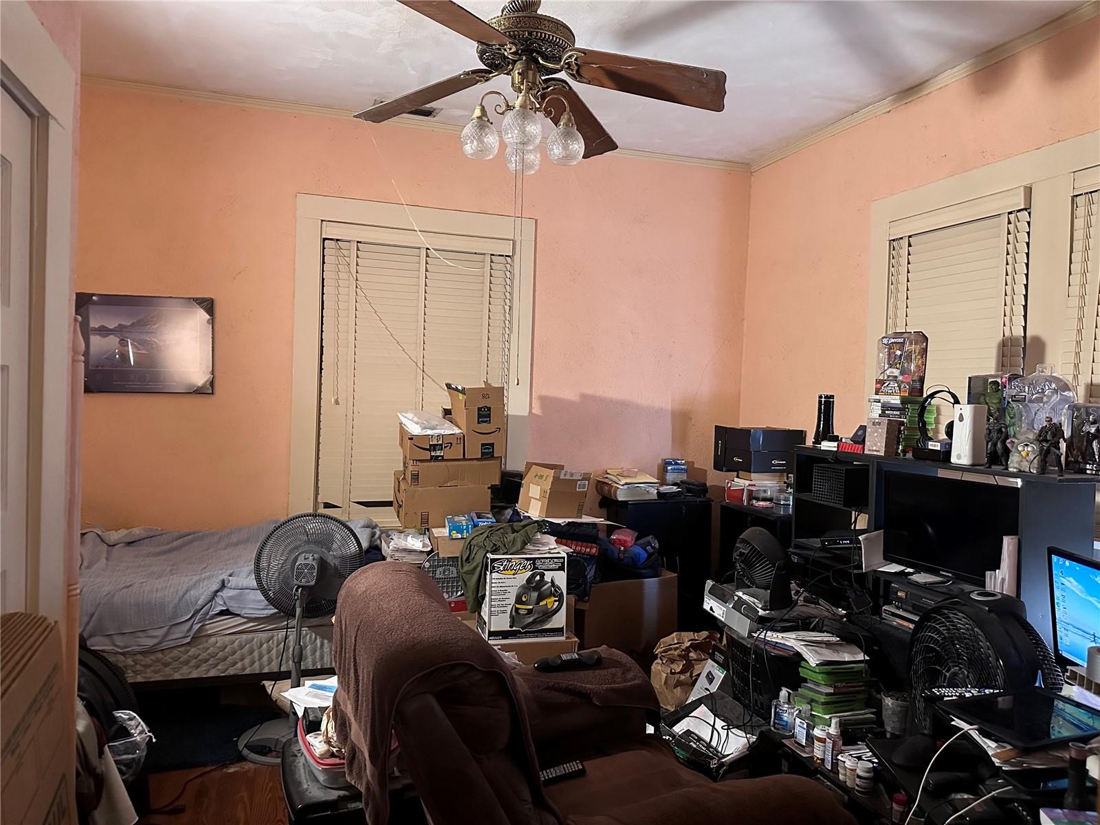 1203 S GUNBY AVE, TAMPA, FL, 33606