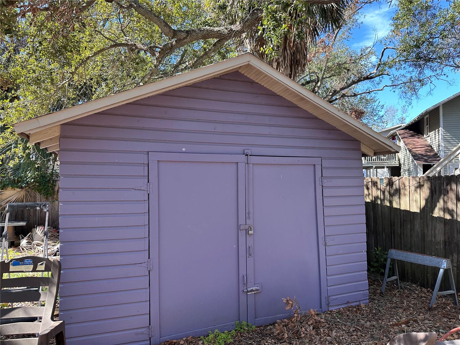 1203 S GUNBY AVE, TAMPA, FL, 33606