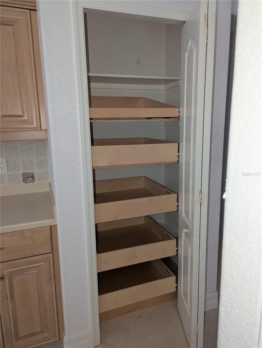 13 PEBBLE BEACH RD, ROTONDA WEST, FL, 33947