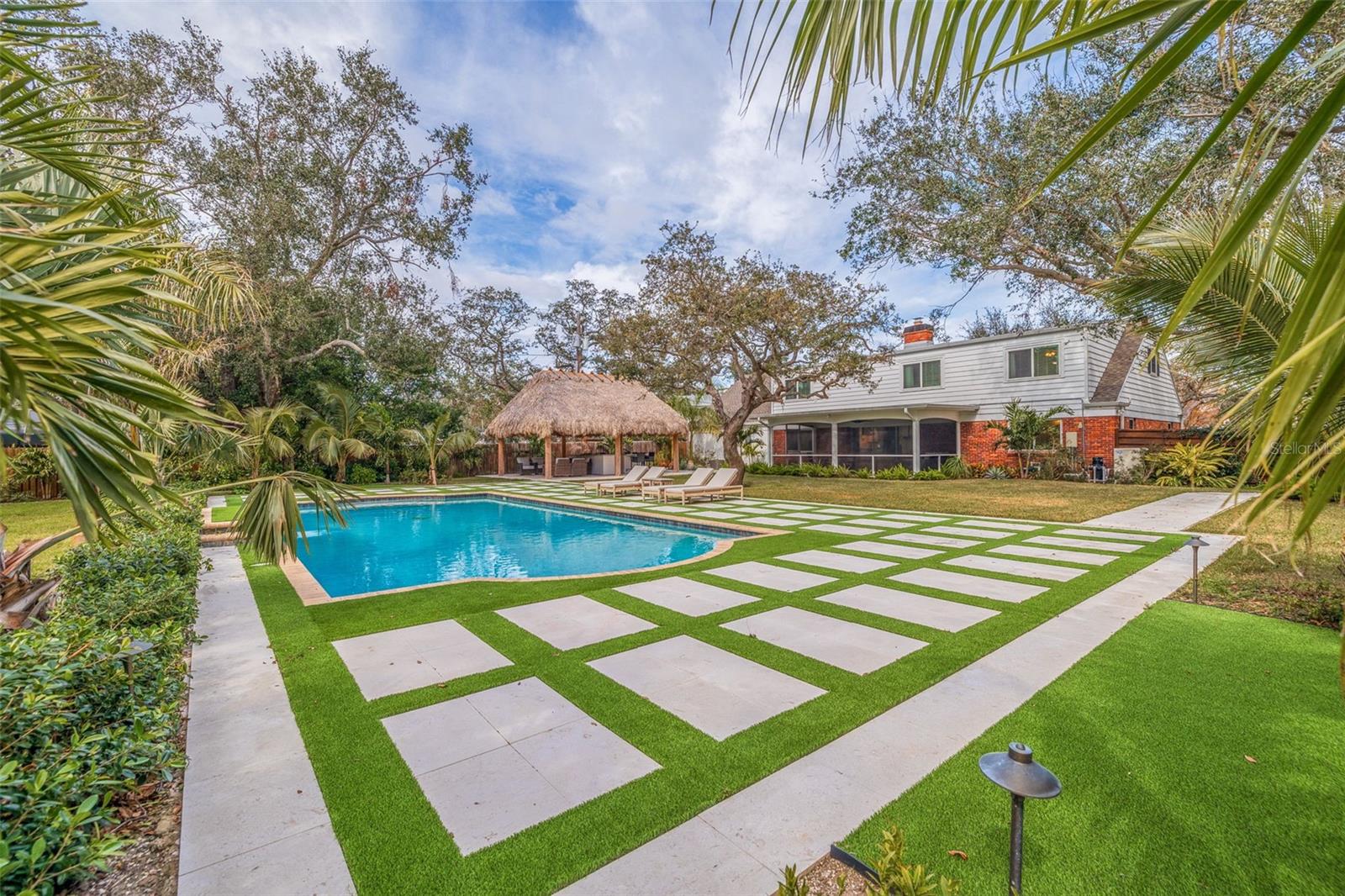 1610 SERPENTINE DR S, ST PETERSBURG, FL, 33712