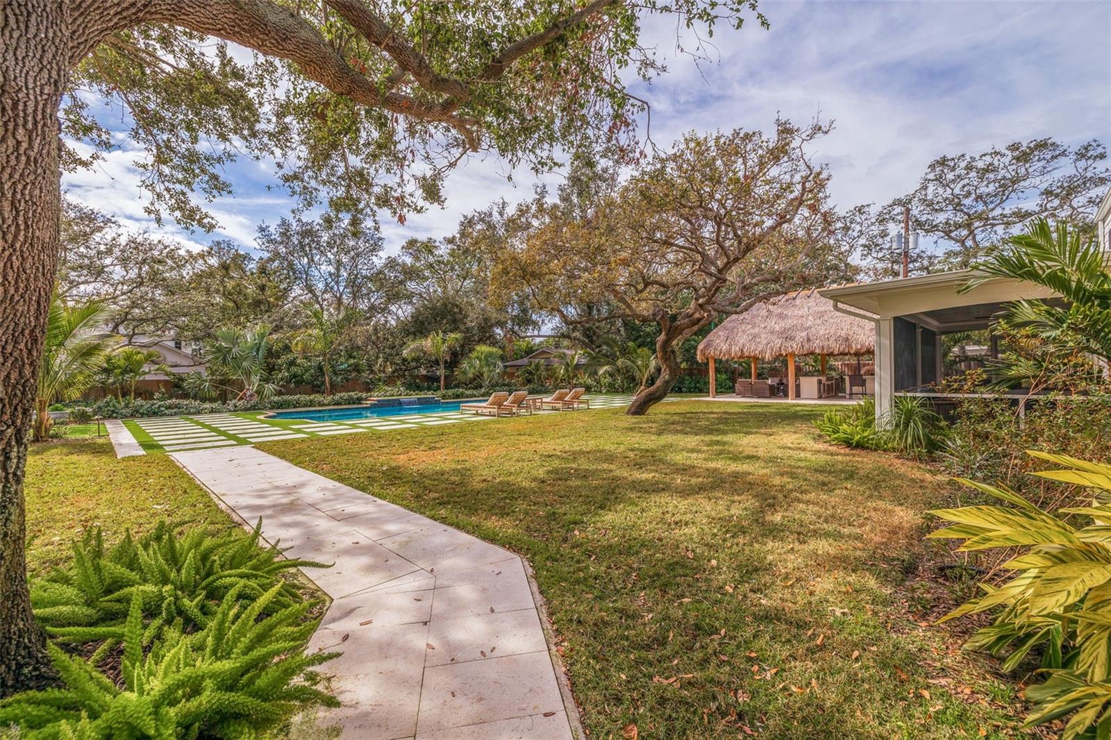 1610 SERPENTINE DR S, ST PETERSBURG, FL, 33712