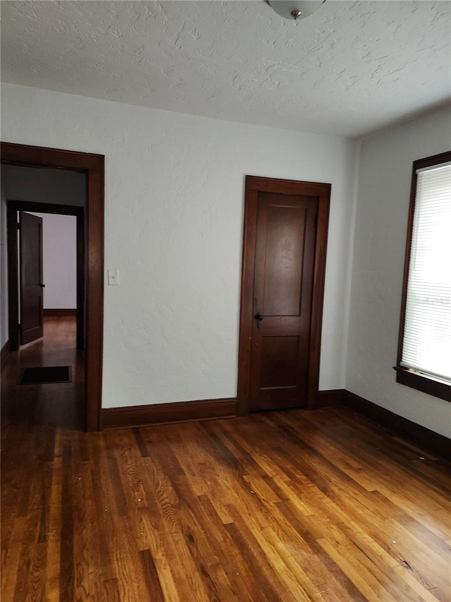 425 NW 10TH AVE, GAINESVILLE, FL, 32601