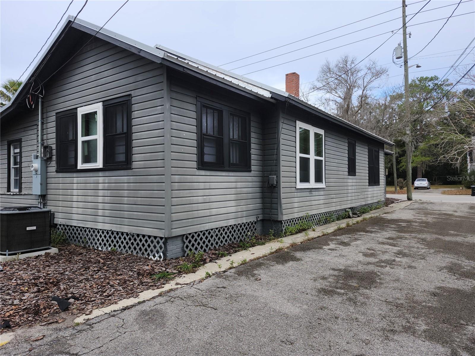 425 NW 10TH AVE, GAINESVILLE, FL, 32601