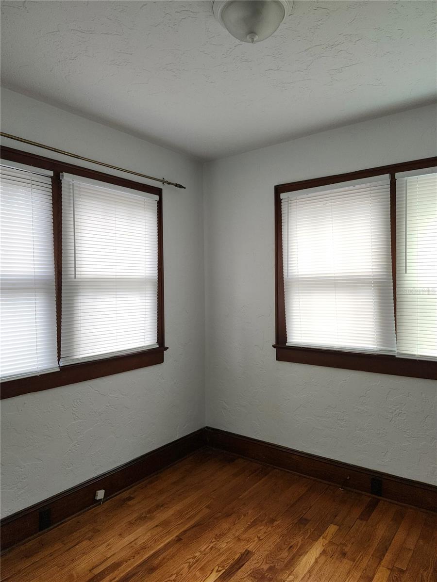 425 NW 10TH AVE, GAINESVILLE, FL, 32601