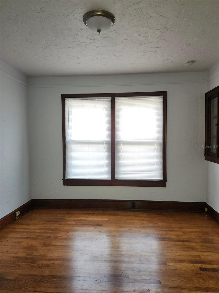 425 NW 10TH AVE, GAINESVILLE, FL, 32601