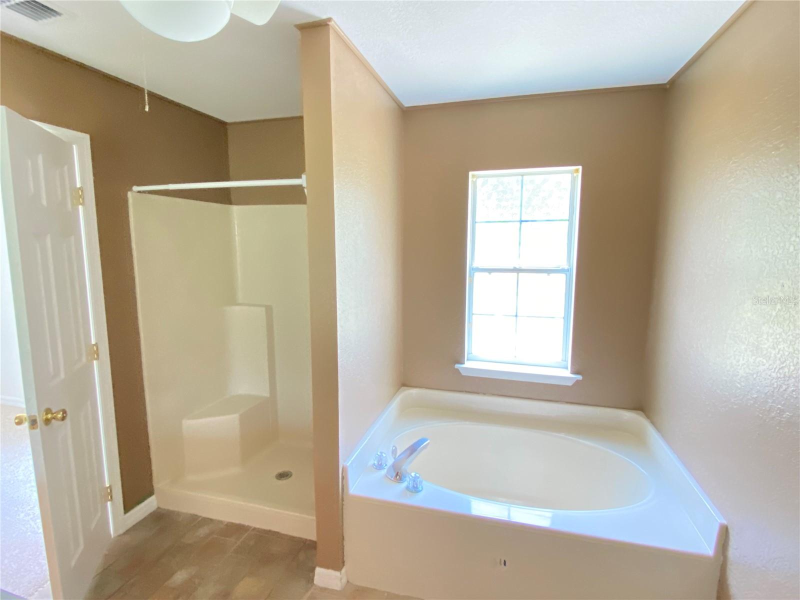 3731 SE HIGHWAY 41, MORRISTON, FL, 32668