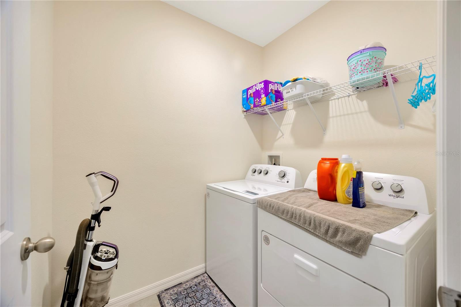 5674 BANBURY RIDGE RUN, WESLEY CHAPEL, FL, 33545