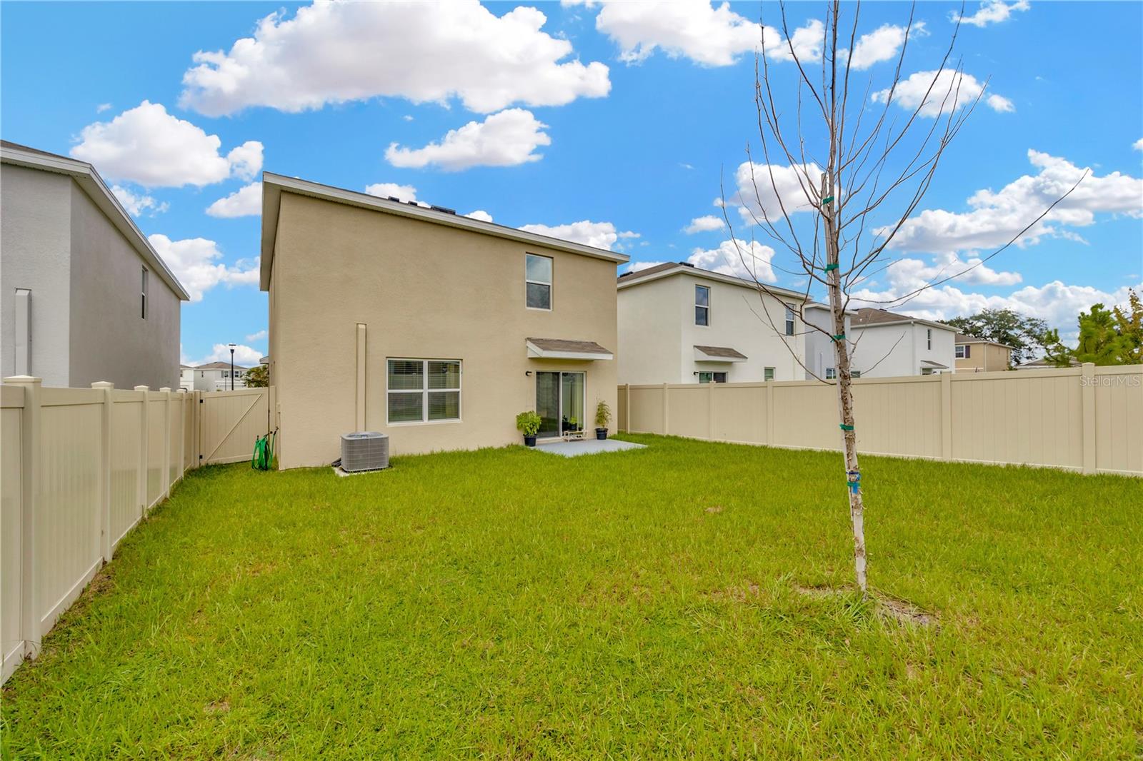 5674 BANBURY RIDGE RUN, WESLEY CHAPEL, FL, 33545