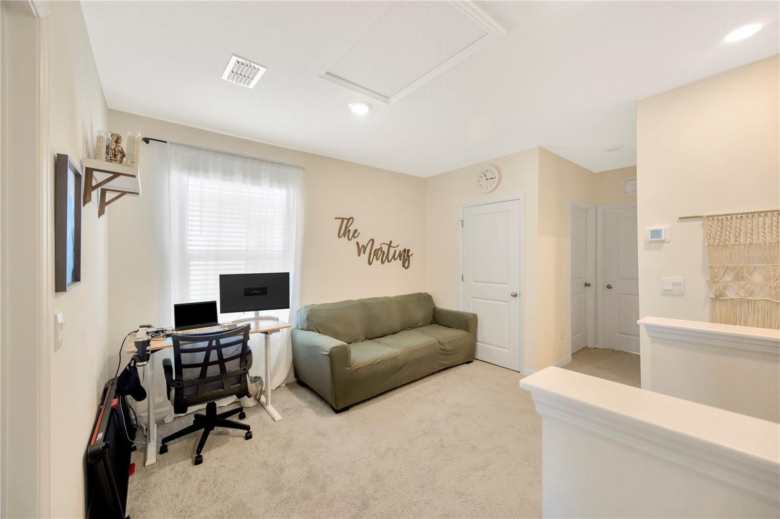 5674 BANBURY RIDGE RUN, WESLEY CHAPEL, FL, 33545