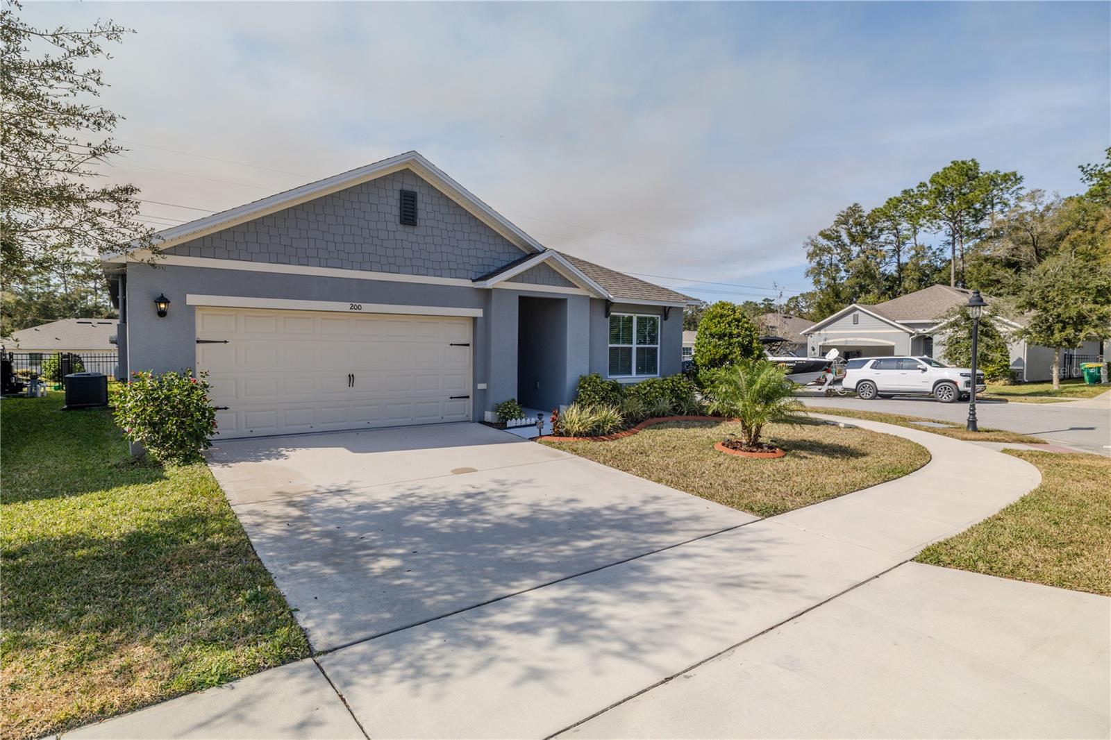 200 DUKE DR, DELAND, FL, 32724