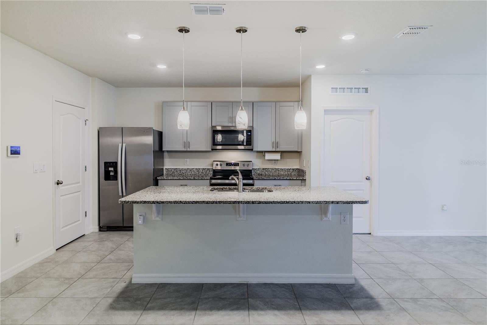 200 DUKE DR, DELAND, FL, 32724