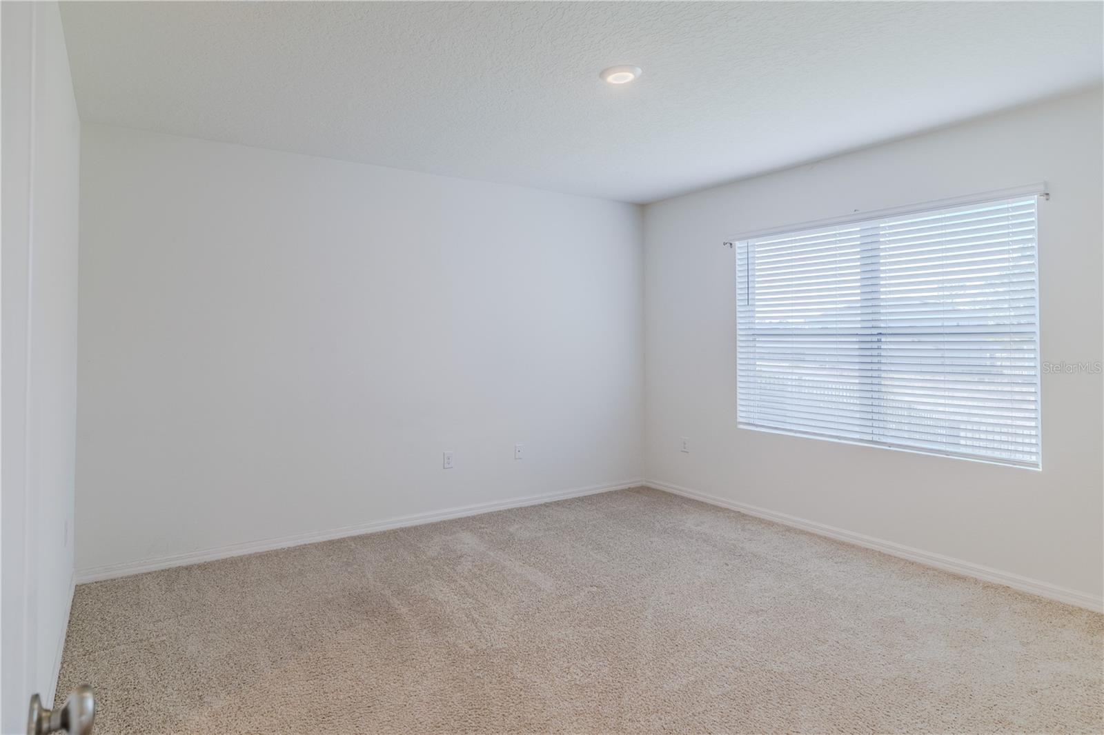 200 DUKE DR, DELAND, FL, 32724