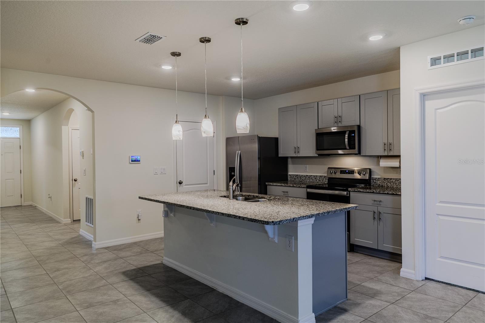 200 DUKE DR, DELAND, FL, 32724