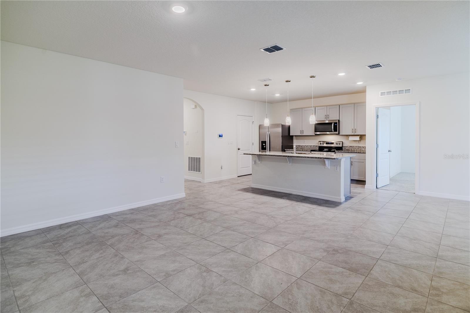 200 DUKE DR, DELAND, FL, 32724