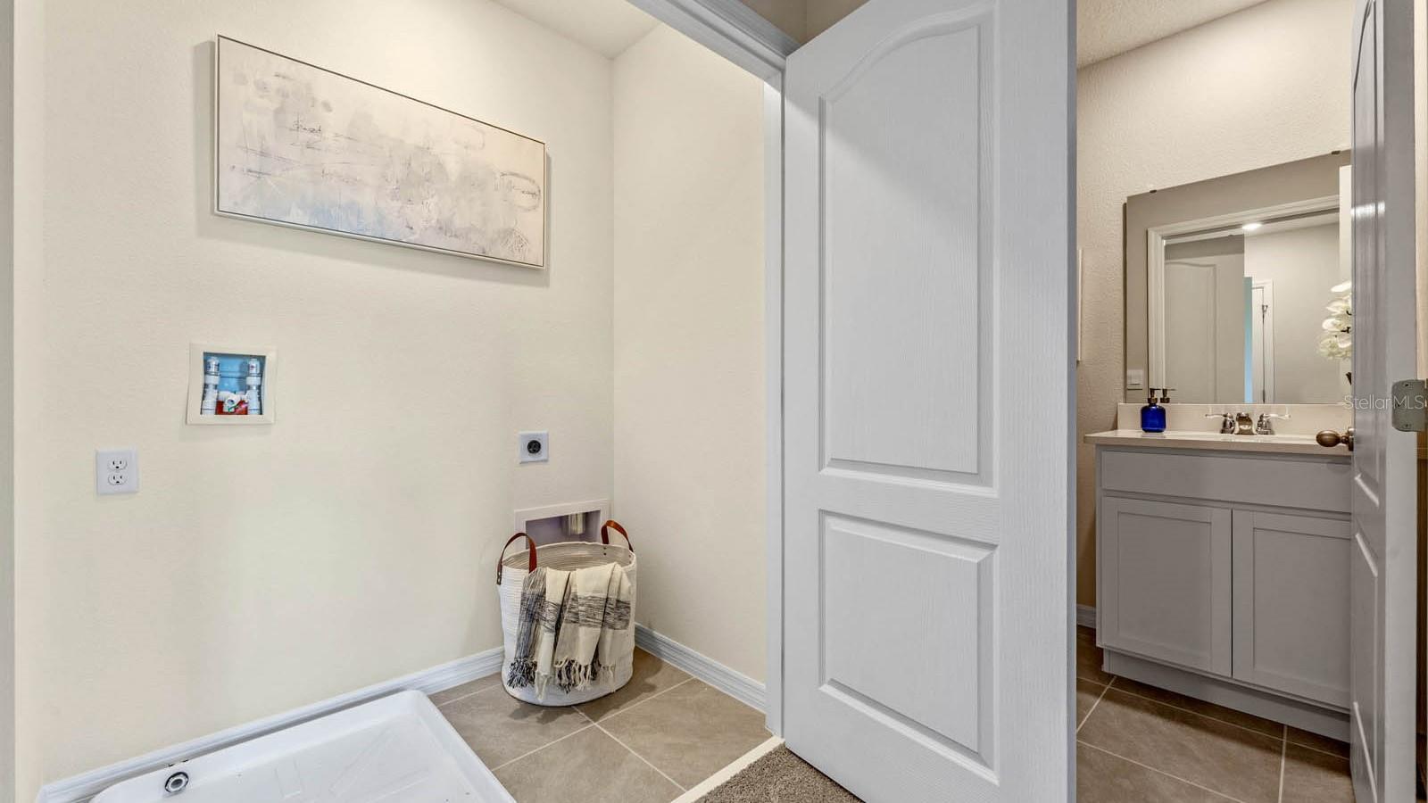 2163 LONGLEAF RD, DAVENPORT, FL, 33837