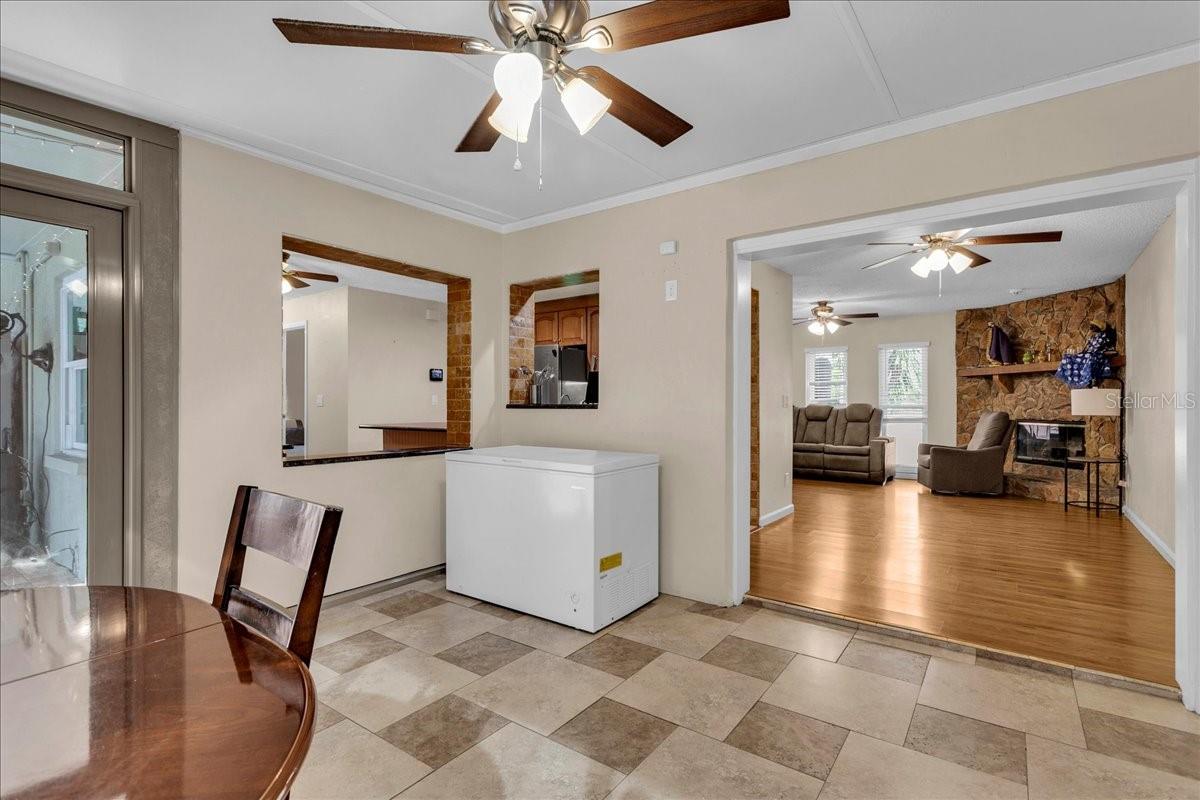 904 ORANGE BLOSSOM LN, SEFFNER, FL, 33584