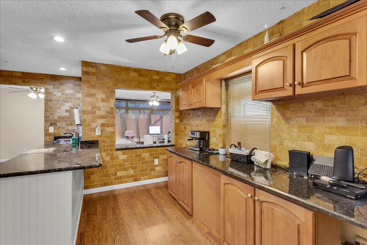 904 ORANGE BLOSSOM LN, SEFFNER, FL, 33584