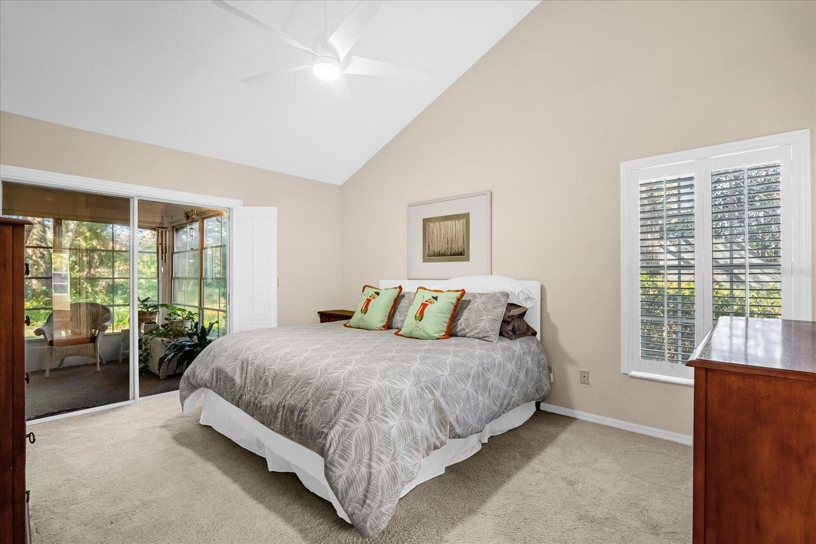 2043 SAWGRASS DR, APOPKA, FL, 32712