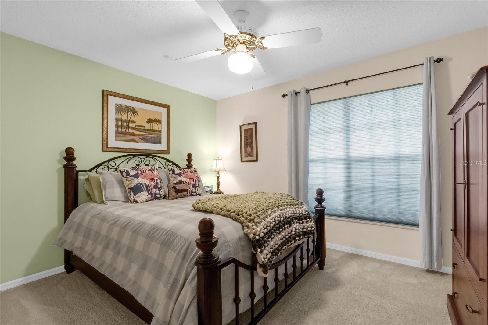 2043 SAWGRASS DR, APOPKA, FL, 32712