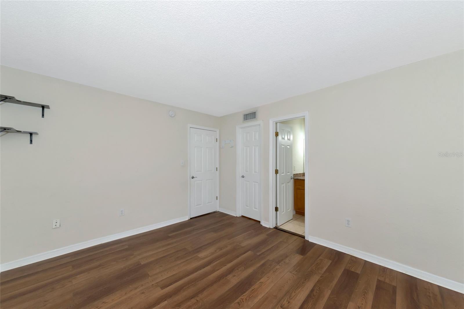 936 LA COSTA CIR #4, SARASOTA, FL, 34237