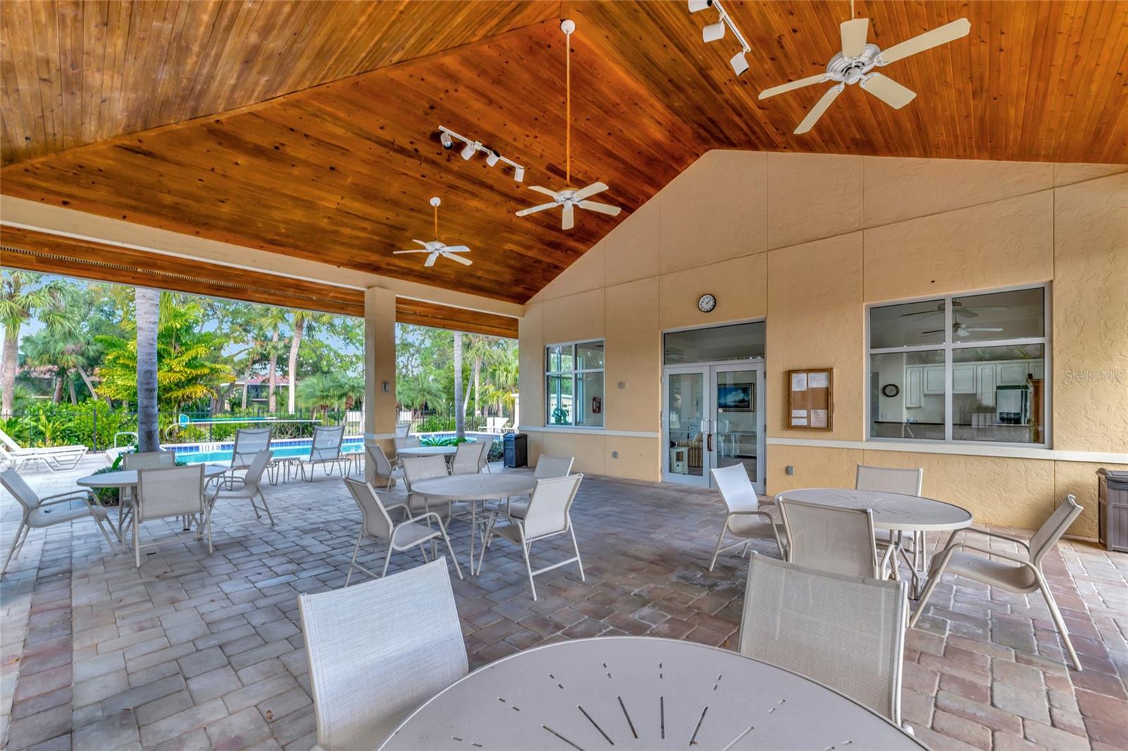 936 LA COSTA CIR #4, SARASOTA, FL, 34237