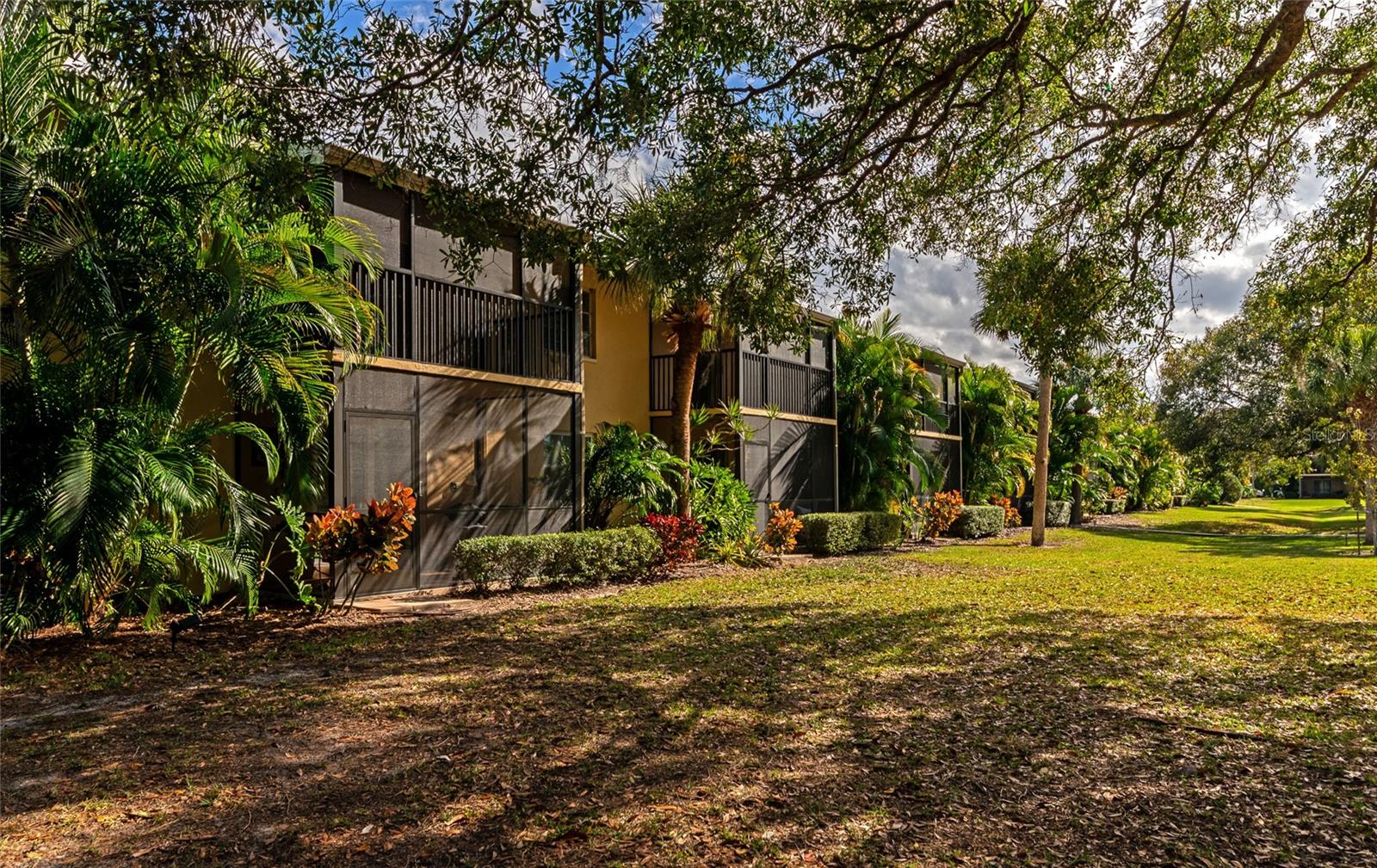 936 LA COSTA CIR #4, SARASOTA, FL, 34237