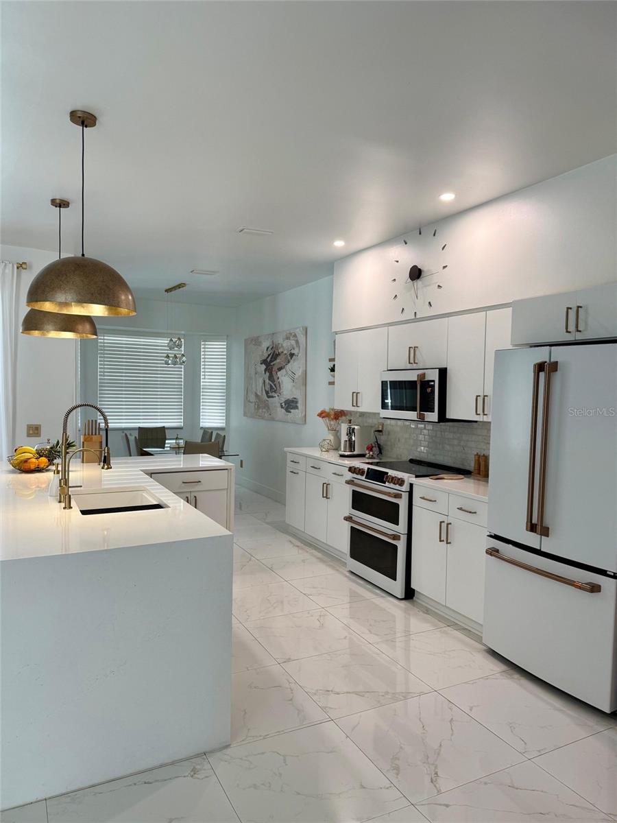 4146 WESTBOURNE CIR, SARASOTA, FL, 34238