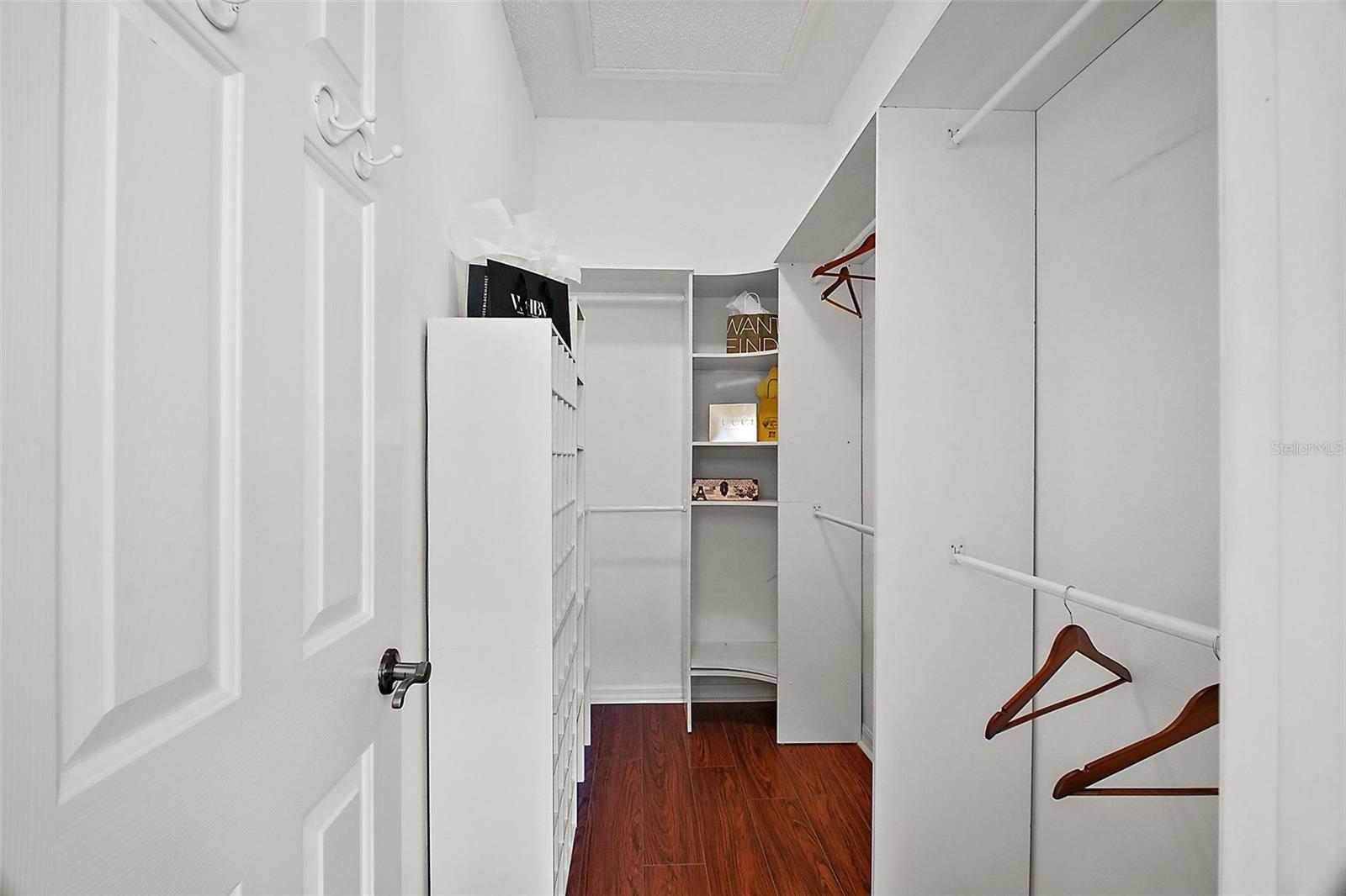 526 KINGSTON WAY, THE VILLAGES, FL, 32162