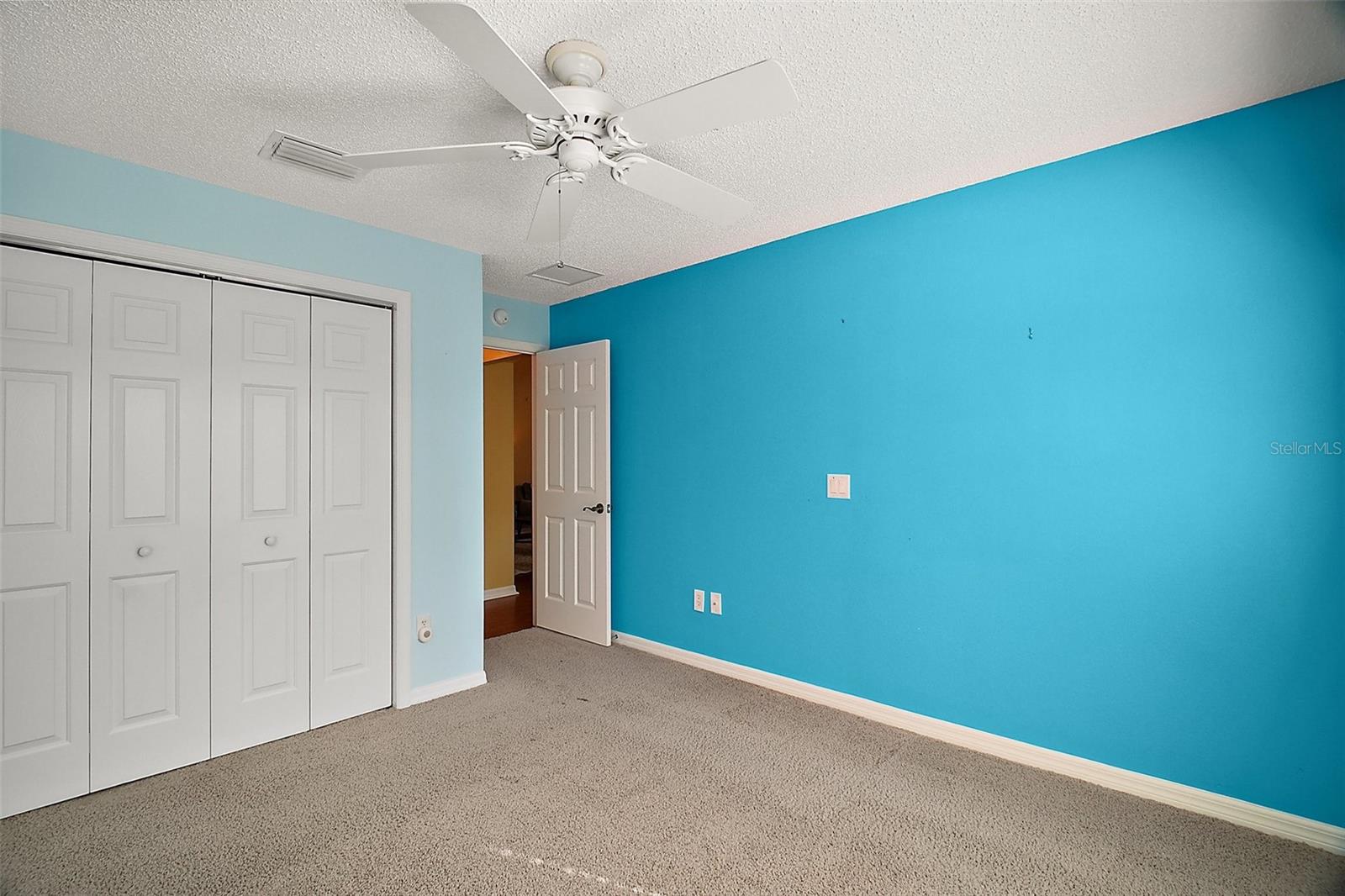 526 KINGSTON WAY, THE VILLAGES, FL, 32162