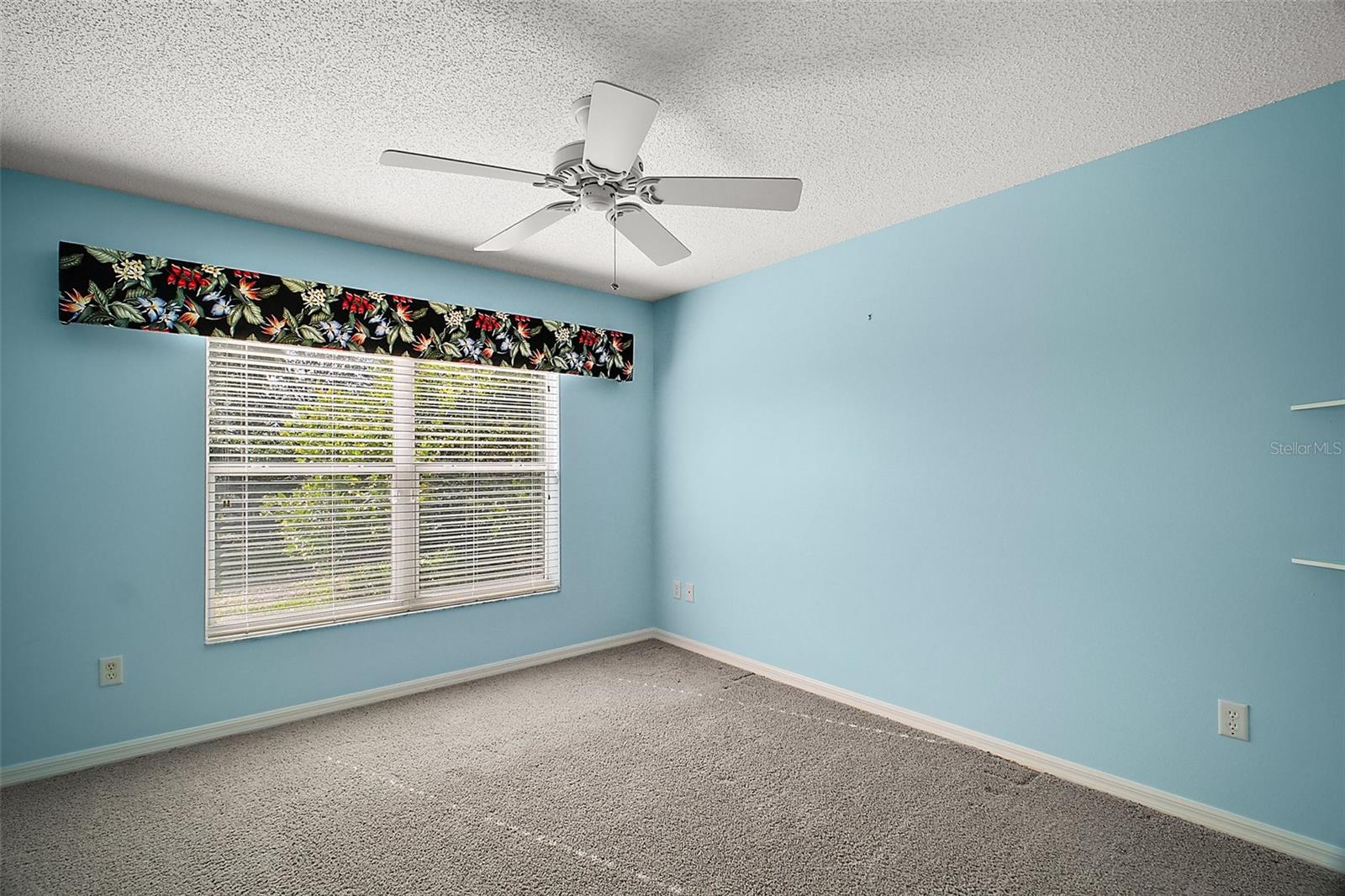 526 KINGSTON WAY, THE VILLAGES, FL, 32162