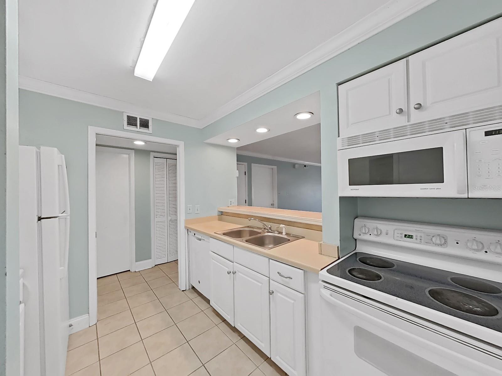 4946 MILL POND RD #3180, WESLEY CHAPEL, FL, 33543