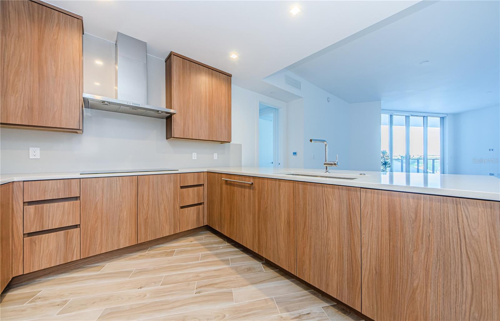 5120 MARINA WAY #2201, TAMPA, FL, 33611