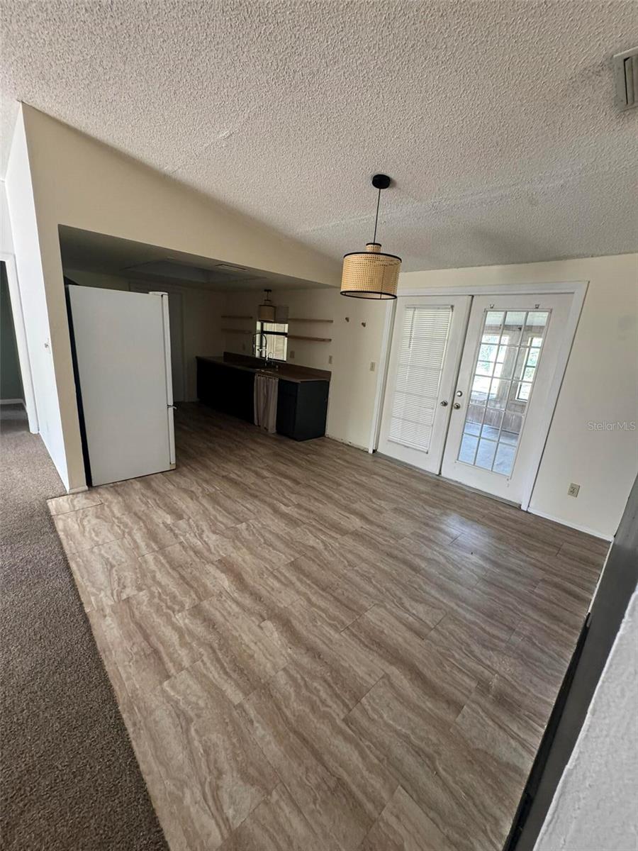 7027 HAWKINS RD, SARASOTA, FL, 34241