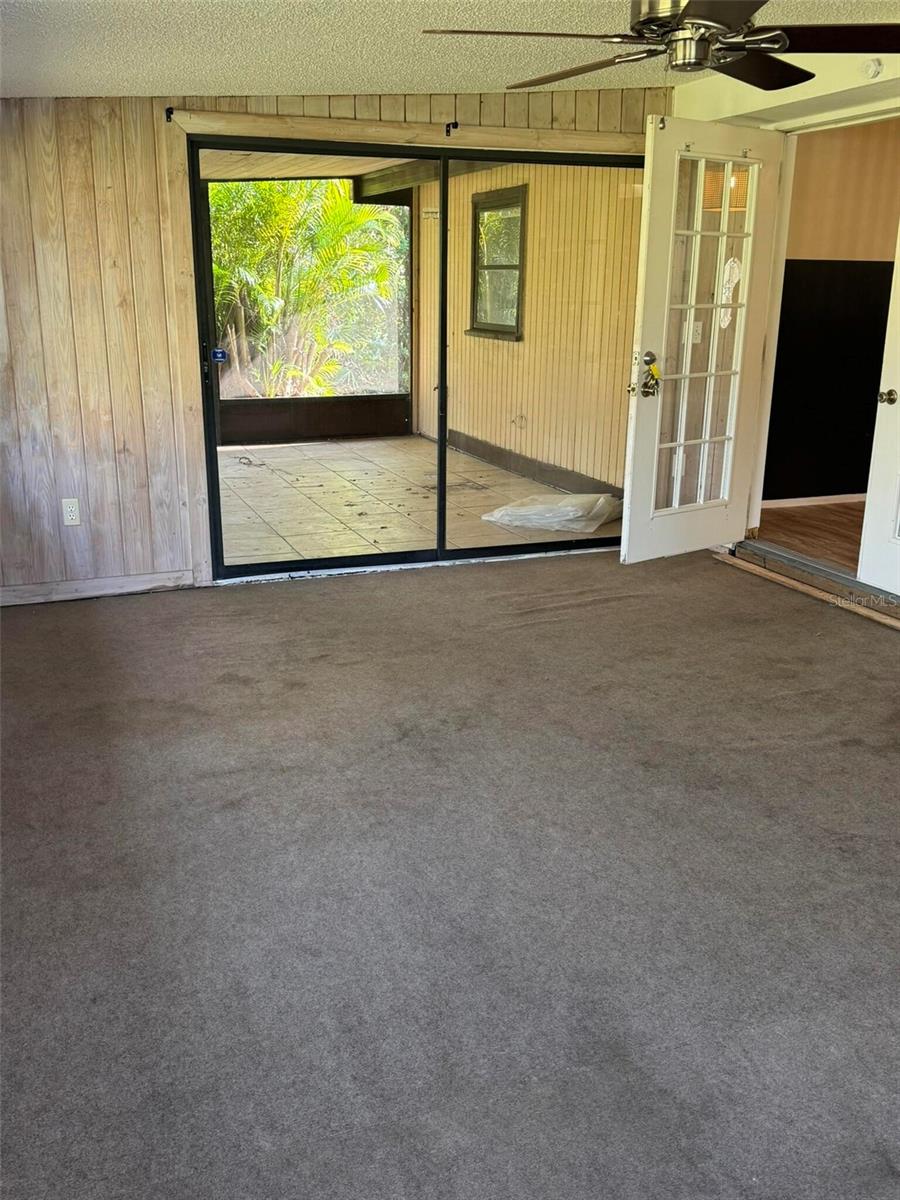 7027 HAWKINS RD, SARASOTA, FL, 34241