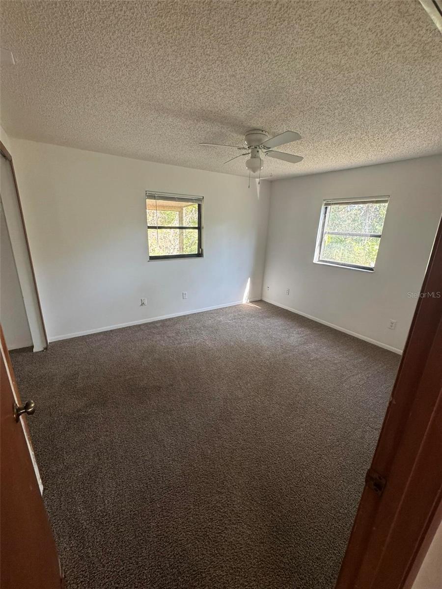 7027 HAWKINS RD, SARASOTA, FL, 34241