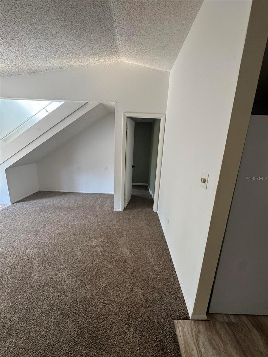 7027 HAWKINS RD, SARASOTA, FL, 34241