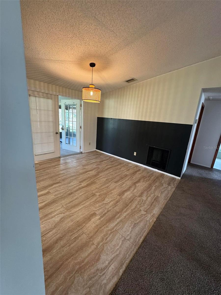 7027 HAWKINS RD, SARASOTA, FL, 34241